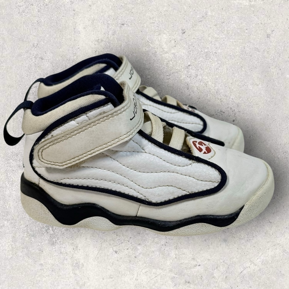 Toddler Jordan Pro Strong size 8C